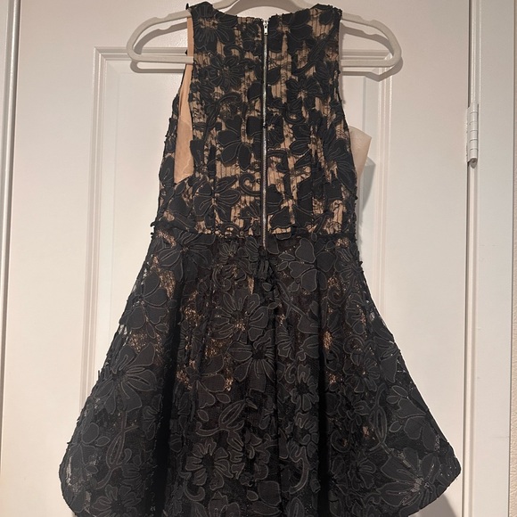Black Lace Dress - Picture 6 of 7